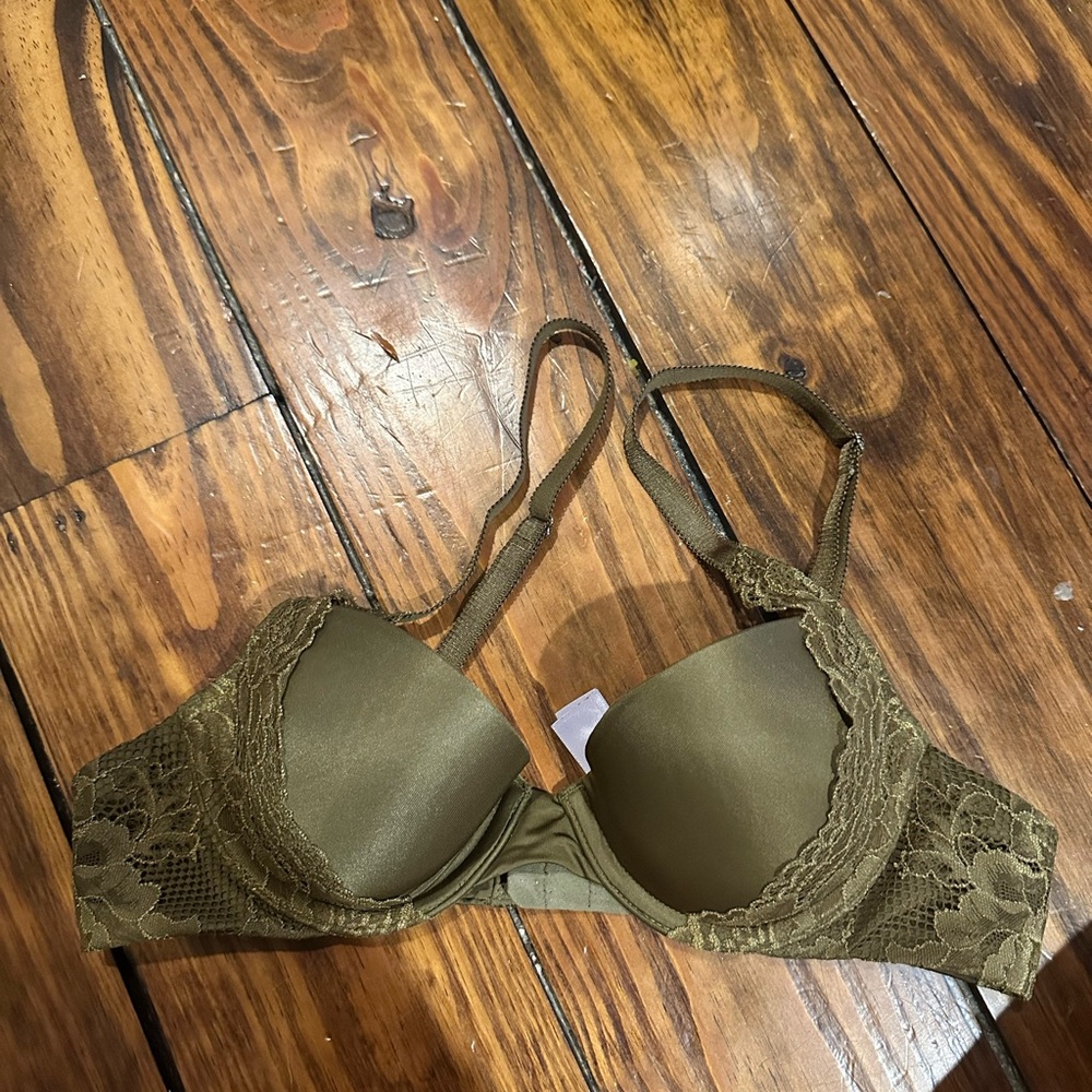 Savage X Fenty Olive Lace Push-Up Bra 34A